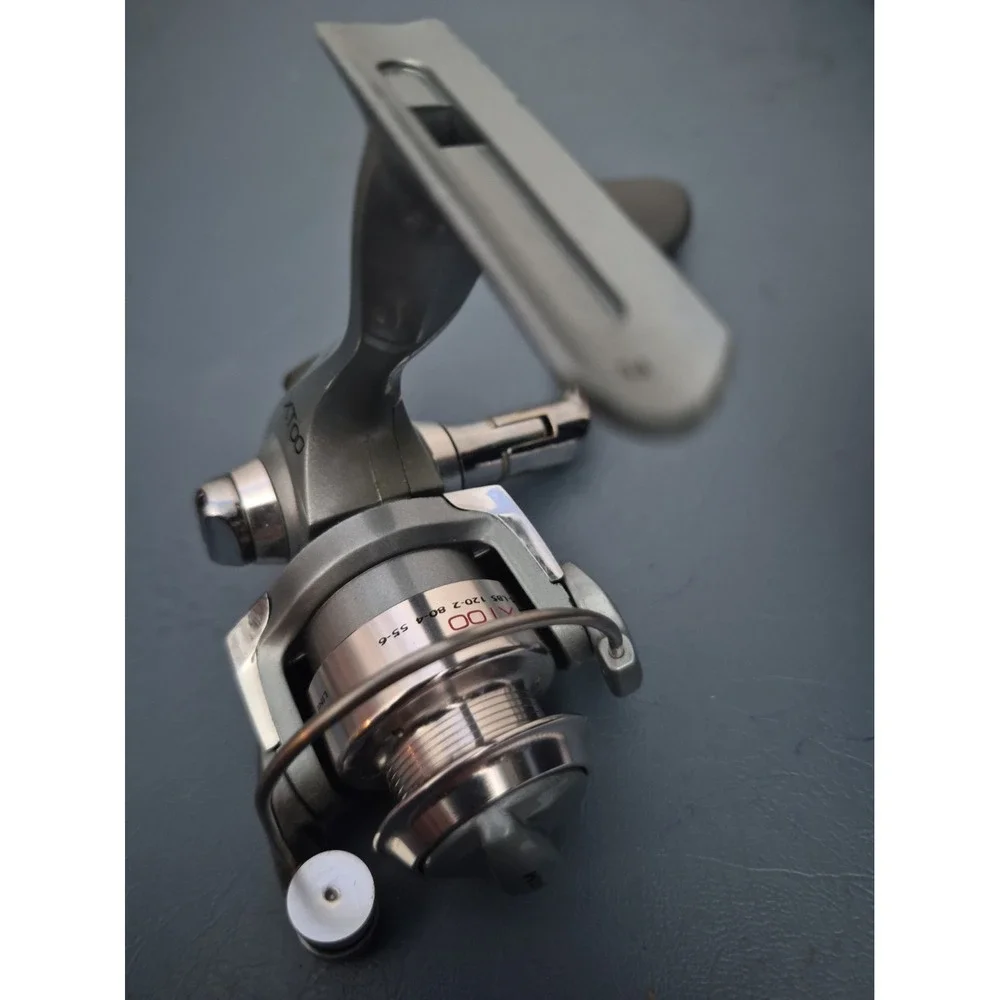 Quantum XT 00 Xtralite Fishing Spinning Reel